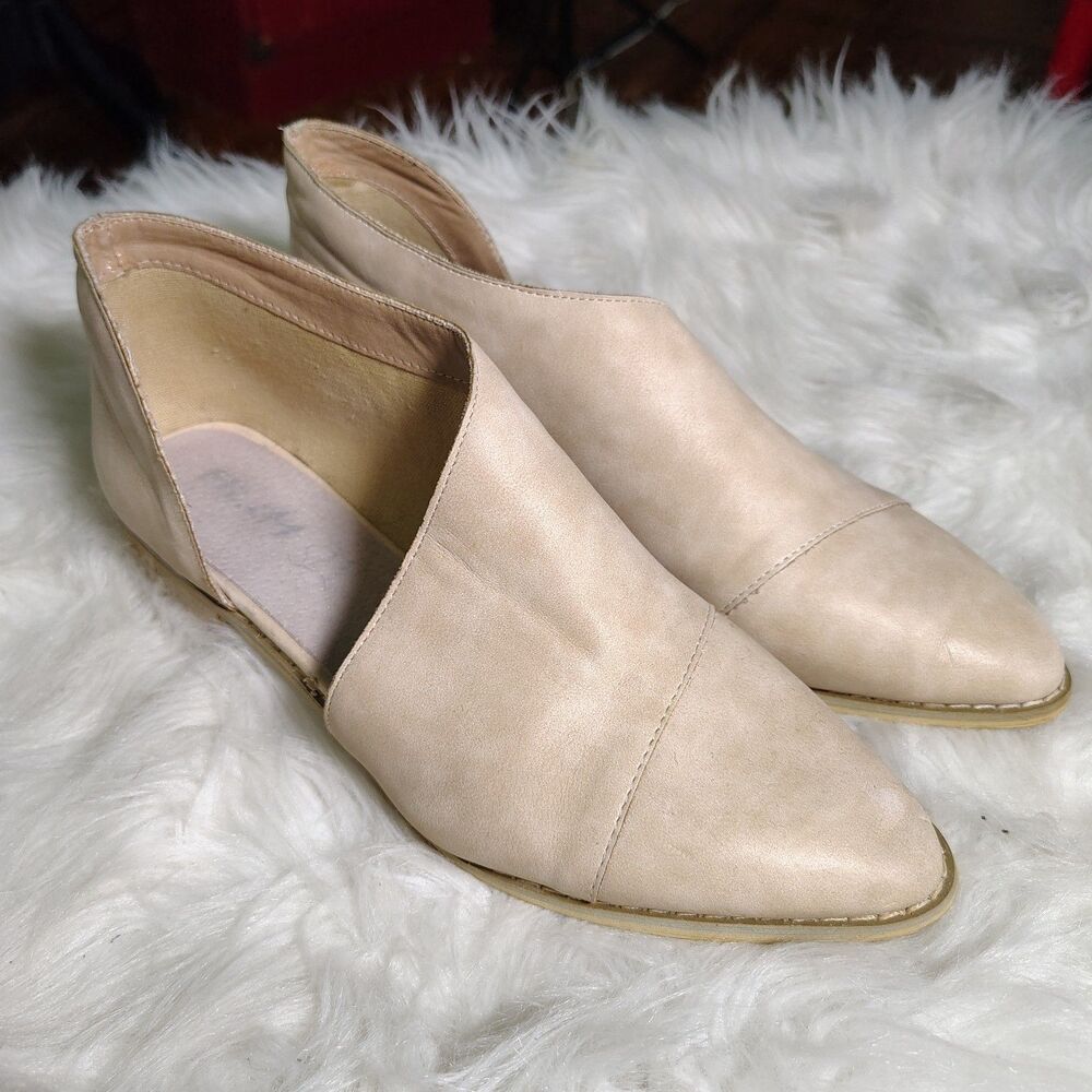 Minimalist Simple Tan Cut Out Booties MIIM Wmns Size 9
